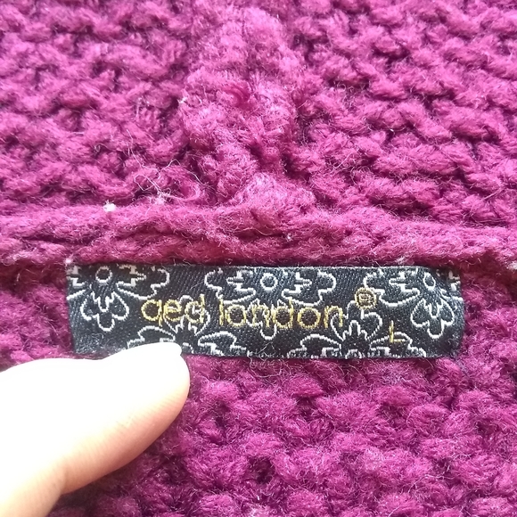 Burgundy knit sweater - Picture 2 of 5